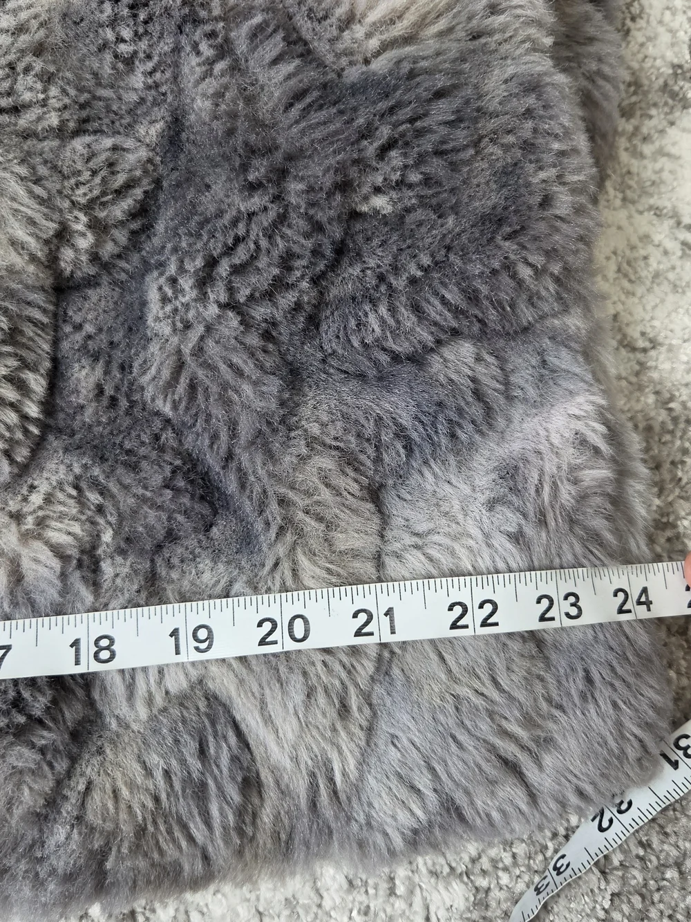 Anthropologie Set Of 3 Luxe Faux Fur Sculpted Bubble Sqaure 24